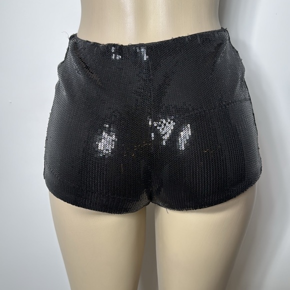Forever 21 small black sequin shorts - Picture 4 of 6